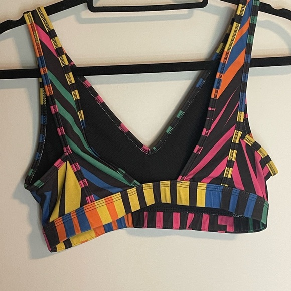 Nike Indy graphics bold multicolor sports bra size small - Picture 4 of 6